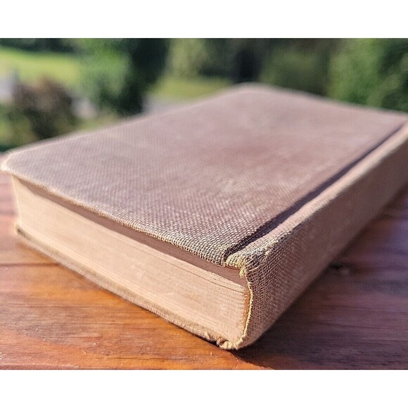 Vintage NEW TESTAMENT PROTESTANT VERSION To ARMY 1941-42 Hardbound Bible - Picture 11 of 13